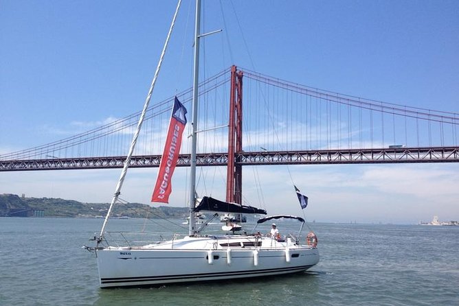 2 Hours Private Sailing Tour in Lisbon - Setting off from Doca do Bom Sucesso