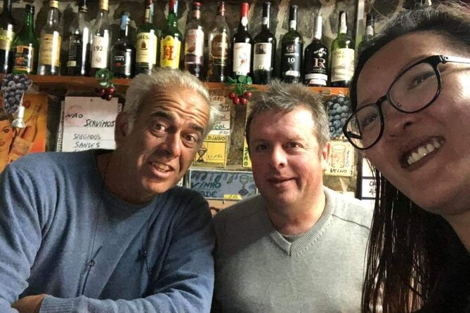7 Hills and 14 Viewpoints - Lisbon E-Bike Tour - Santa Clara, the flea market, and two major monuments