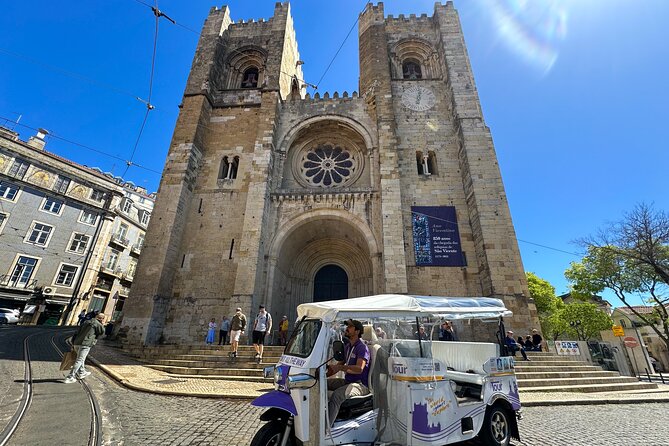 Alfama Private Tuk Tuk Tour: Lisbon’s Oldest Neighborhood (2 HRS) - Lisbon Cathedral: a brief look at the city’s oldest church