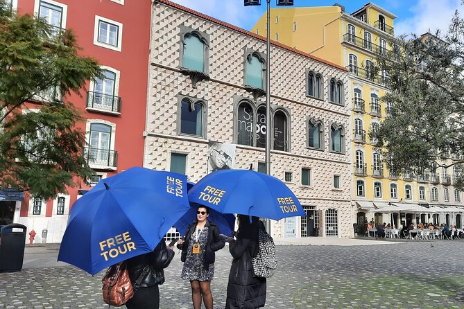 Alfama Tour in Lisbon Old Town - Portas do Sol and Santa Luzia views