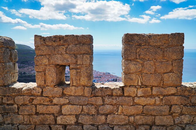 Arrabida Wine Tour from Lisbon: Wineries, Tastings & Tile Factory - Lunch and Free Time in Sesimbra
