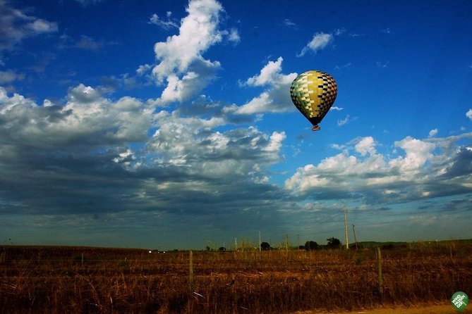 Balloon Ride with Complimentary Drink from Coruche - Key points to know before you book
