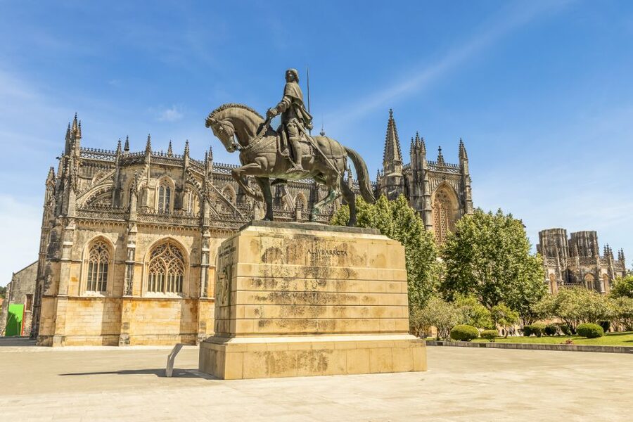 Batalha Monastery Entrance Ticket - The church and its 32.5-meter nave