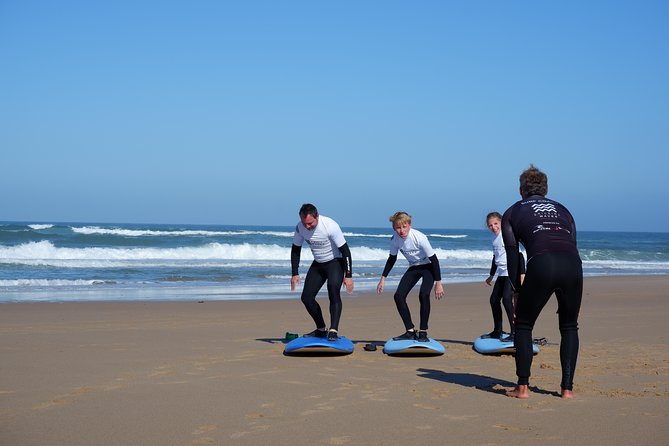 Beginners, intermediate and advanced surf lessons - Key points about the Ribeira d’Ilhas lesson