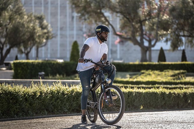 Belém E-Bike Guided Tour Explore Lisbon by the river - MAAT, where art meets the river
