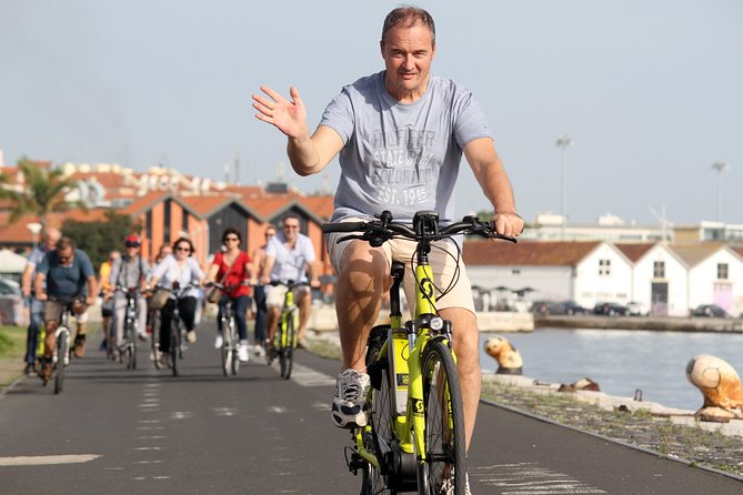 Belém - Lisbon - 3 Hour Electric Bike Tour - The Discoveries Monument and its 15-minute stop