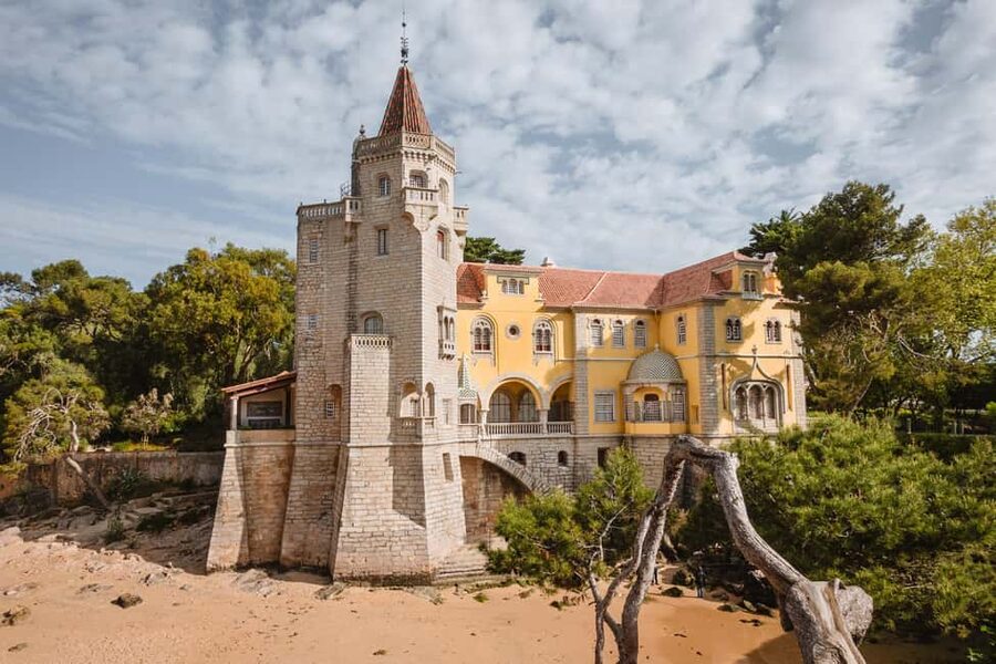 Cascais: Flexible Walking Tour in Historic Center - The Museum Quarter and Casa das Histórias