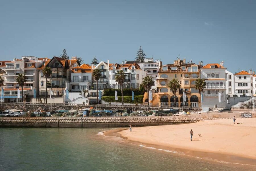 Cascais: Flexible Walking Tour in Historic Center - From Cascais station toward the old center