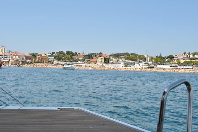 Cascais Private Sailing 2h Cruise with a drink - Leaving Cascais Marina on a private sail