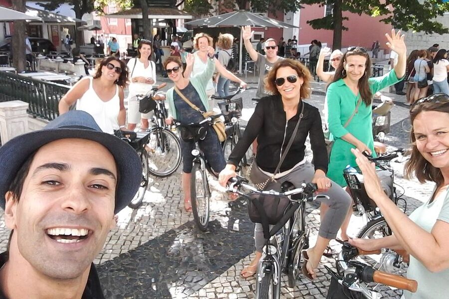 Central Lisbon 3-Hour Guided E-Bike Tour - Why an e-bike makes sense in Lisbon