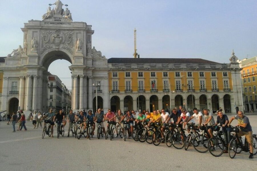 Central Lisbon 3-Hour Guided E-Bike Tour - Príncipe Real and the lanes above Bairro Alto