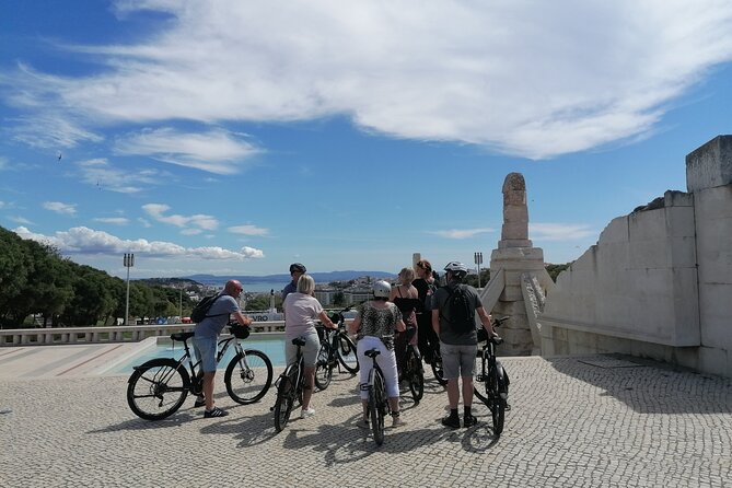 Central Lisbon E-Bike Tour - Rolling down Avenida da Liberdade