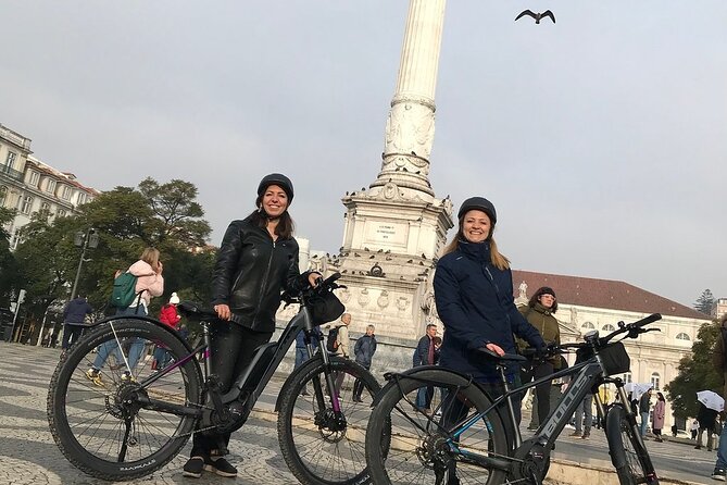 Central Lisbon E-Bike Tour - Estrela, the basilica, and a park break