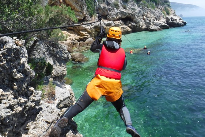 Coasteering at Portinho da Arrábida - Why the guides matter for beginners