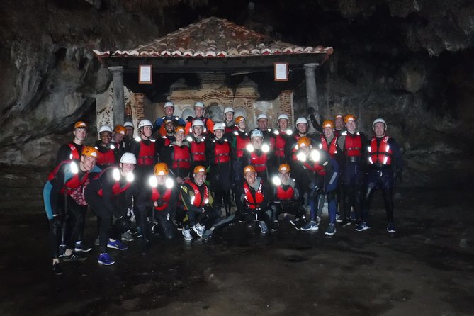 Coasteering at Portinho da Arrábida - Starting near Forte de Santa Maria