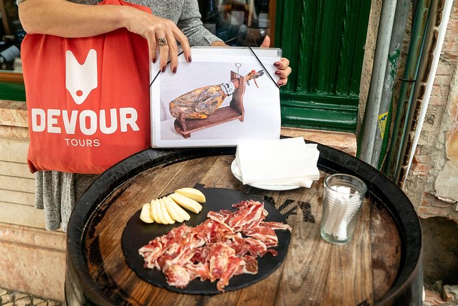 Devour Lisbon: The Ultimate Portuguese Food Tour - O Gaiteiro adds traditional Portuguese comfort food