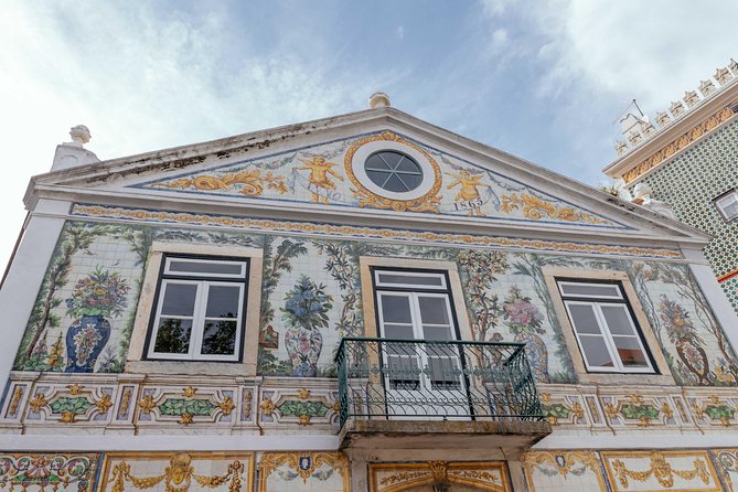 Drinks & Bites in Lisbon Private Tour - Three drinks, from green wine to Ginjinha