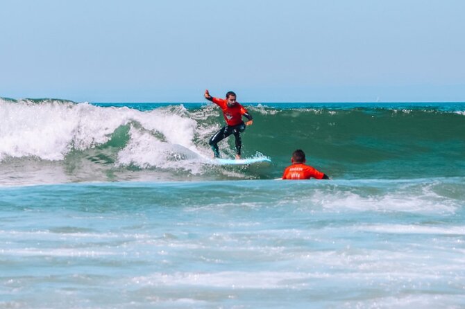 Epic Surf Lesson in Costa da Caparica - Rafael, Vitor, and the value of individual tips
