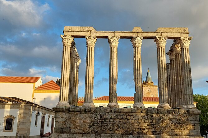 Évora: Private walking tour, By Local Guide - The Roman Temple, or Templo de Diana