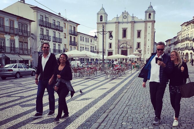 Évora Walking Tour - How much history will you hear?