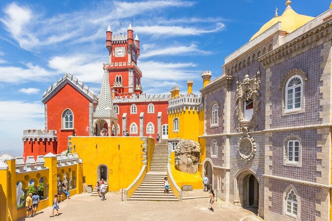 Experience a magical day in Sintra, Palace of Pena, Quinta da Regaleira and Cabo da Roca from Lisbon - Sintra village: lunch, shopping, and a quick look around