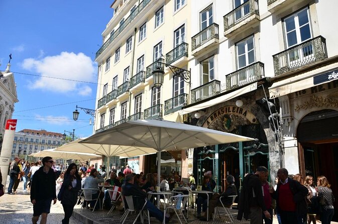 Fado in Chiado - Live Show in Lisbon on Stage for over 15 Years - Key points at a glance