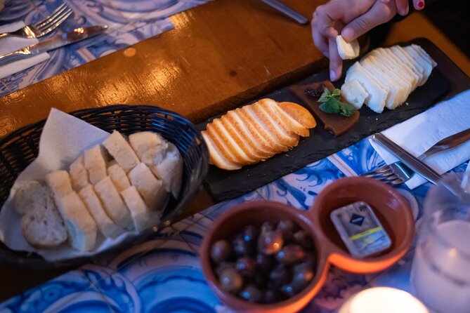 Fado Musical Experience with Portuguese Wine & Appetizers - Who should book this experience