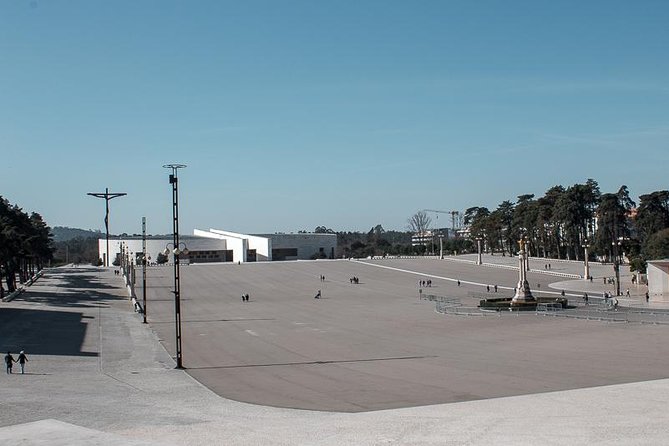 Faith and Heritage: Fátima, Batalha, Nazaré, Óbidos from Lisbon - Óbidos: the best place to wander