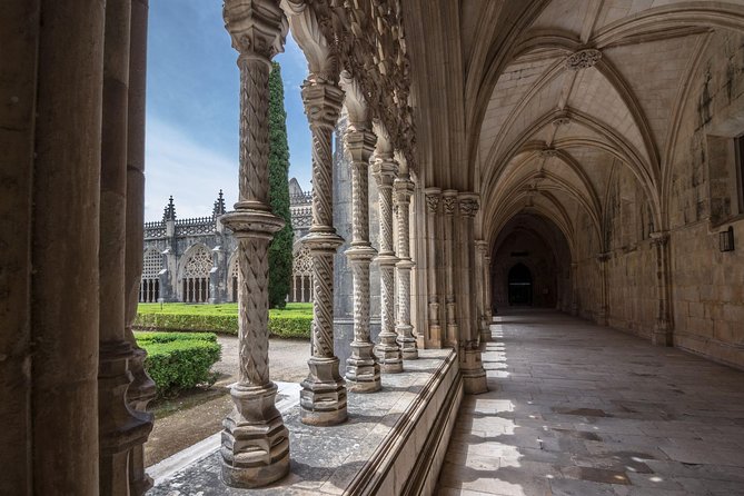 Fátima – Batalha – Nazaré – Óbidos: FAITH, HISTORY, AND BEAUTY - Batalha Monastery and its unfinished chapel