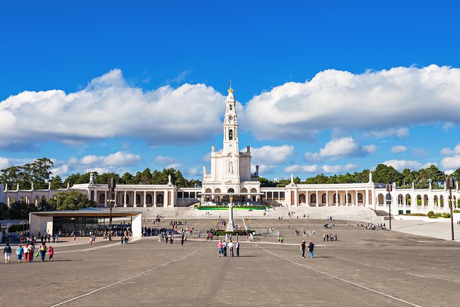 Fátima Half Day Private Tour Lisbon w/ Optional Candle Procession - Why Fátima feels different from a normal day trip