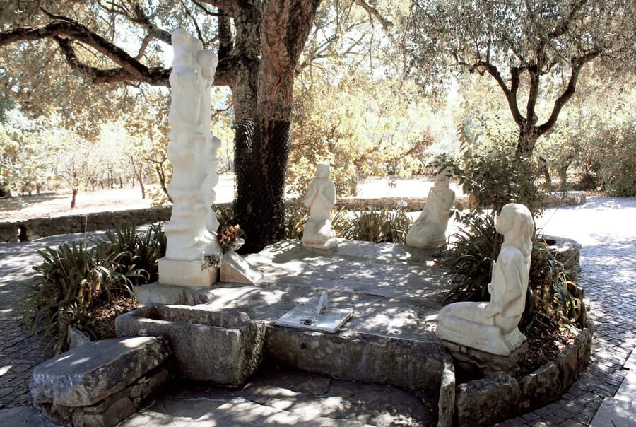 Fátima: Sanctuary and Aljustrel Village, Private Guided Tour - Why Fátima makes more sense beyond the main square