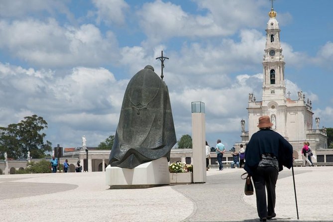 Fatima Sanctuary Private Tour from Lisbon - The Chapel of the Apparitions