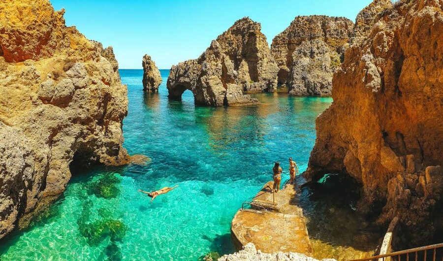 From Lisbon: Algarve, Benagil Sea Cave & Lagos Full-Day Tour - The long ride from Lisbon to the southern coast