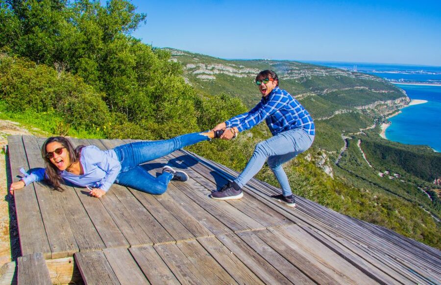 From Lisbon: Arrábida Day Tour & Wine Tasting - Catralvos and the Moscatel tasting