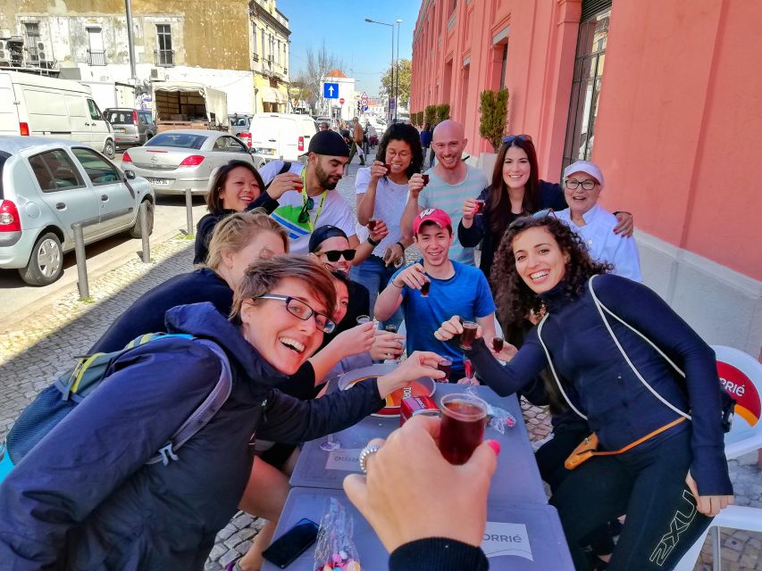 From Lisbon: Arrábida Day Tour & Wine Tasting - Meeting at Lisbon Zoo and crossing toward Setúbal