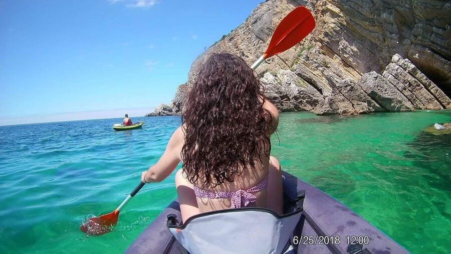 From Lisbon: Arrábida Natural Park Kayak Tour with Lunch - The guides are a major part of the value