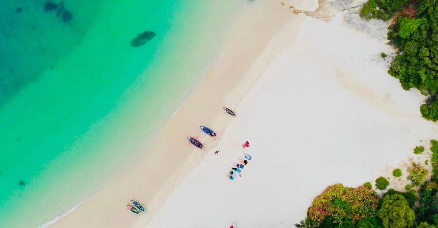 From Lisbon: Arrábida Natural Park Kayak Tour with Lunch - Who will enjoy this day most