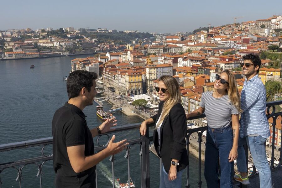 From Lisbon: Day Trip to Porto, Óbidos, and Nazaré - Transport, comfort, and the long return