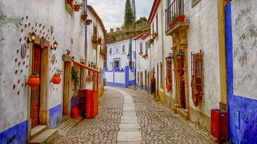 From Lisbon: Fátima, Batalha, Nazaré & Óbidos Full-Day Tour - Why this day trip works so well from Lisbon