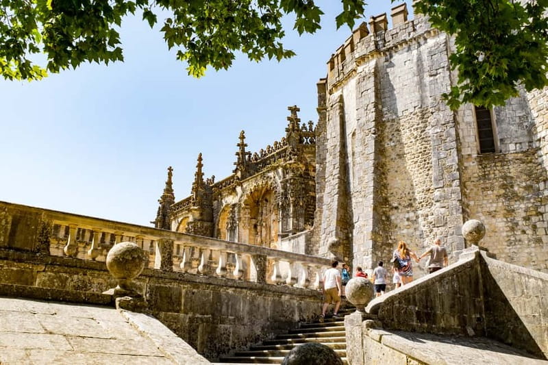 From Lisbon: Knights Templar Day Tour in Tomar - Who should book this day trip?