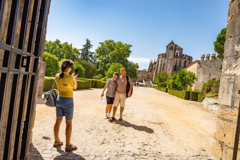 From Lisbon: Knights Templar Day Tour in Tomar - How the guides shape the experience