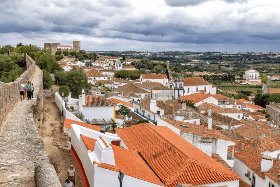 From Lisbon: Nazare Big Waves and Óbidos Guide Day Trip - Key points to know before booking