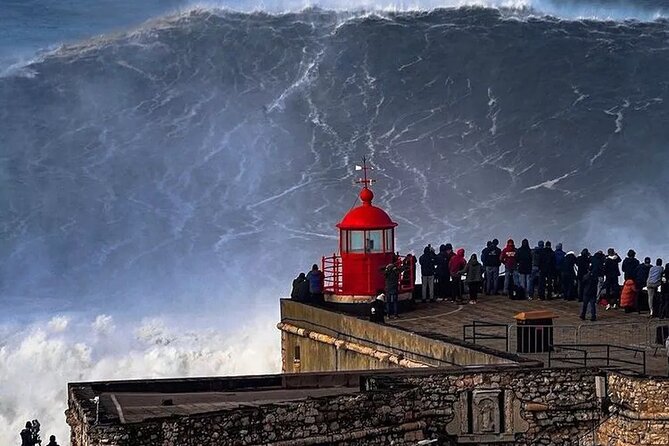 From Lisbon : Óbidos & Nazaré Giant Waves, Ginja & Small Group - How the guide-led format really works