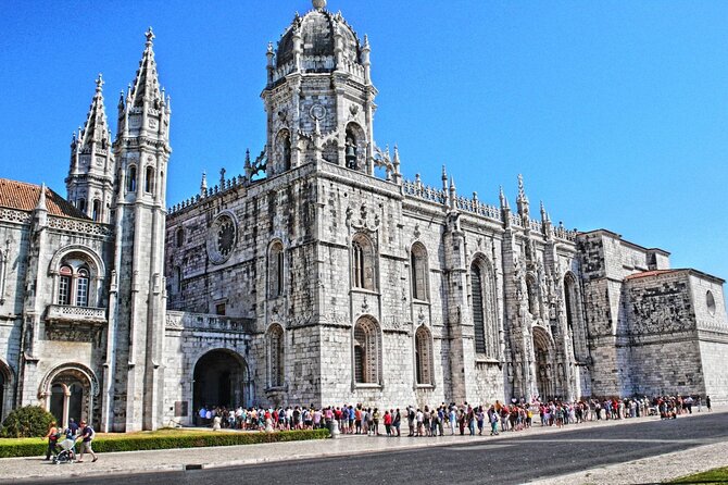 From Lisbon: Private Full Day Tour, Lisbon & Sintra - A full day built around Lisbon and Sintra