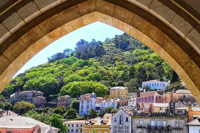 From Lisbon: Private Full Day Tour, Lisbon & Sintra - The private guide can make or break the day