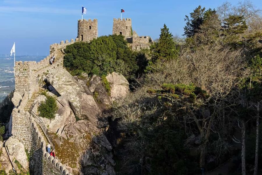 From Lisbon: Sintra, Cabo da Roca, & Cascais Day Trip - Eight hours requires honest planning