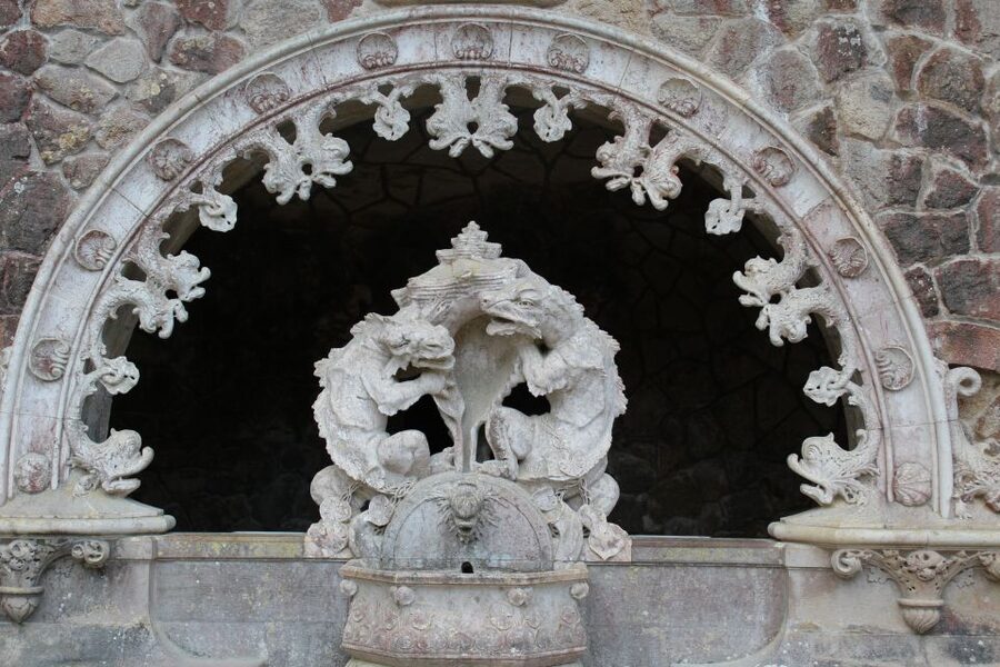 From Lisbon: Sintra, Cabo da Roca, Cascais, & Estoril Tour - The guide makes or breaks the day
