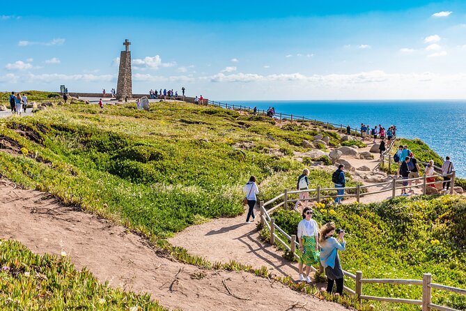 From Lisbon: Sintra, Pena Palace & Wine Tasting Small-Group Tour - Why this Lisbon day trip works