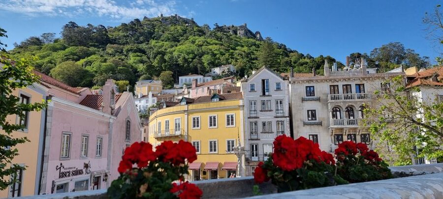 From Lisbon: Sintra, Pena, Regaleira, Roca and Cascais Tour - Practical details that affect your day