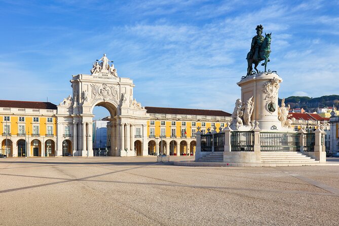 From Lisbon: Small Group Sintra, Pena Palace, Cascais & Belém - What the small group changes